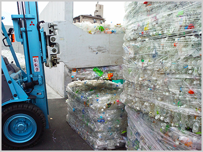 プレス後のペットボトル